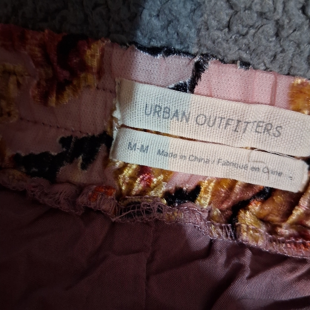 Urban Outfitters Medium Skirt - Picture 3 of 7